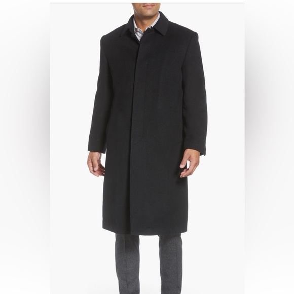 Hart Schaffner Marx Wool & Cashmere Overcoat - Picture 4 of 9